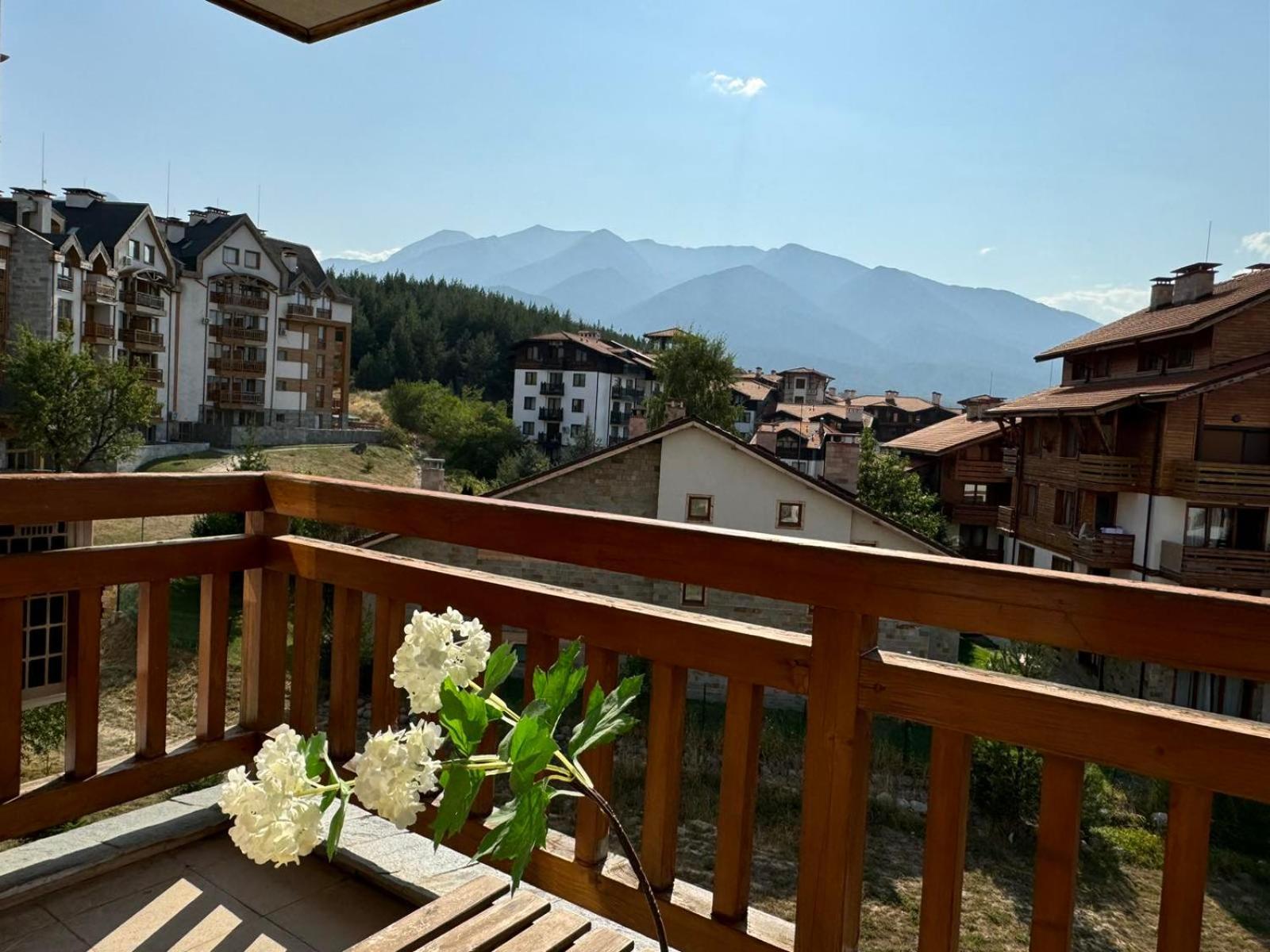Emerald Buddha Apartment Bansko Eksteriør bilde